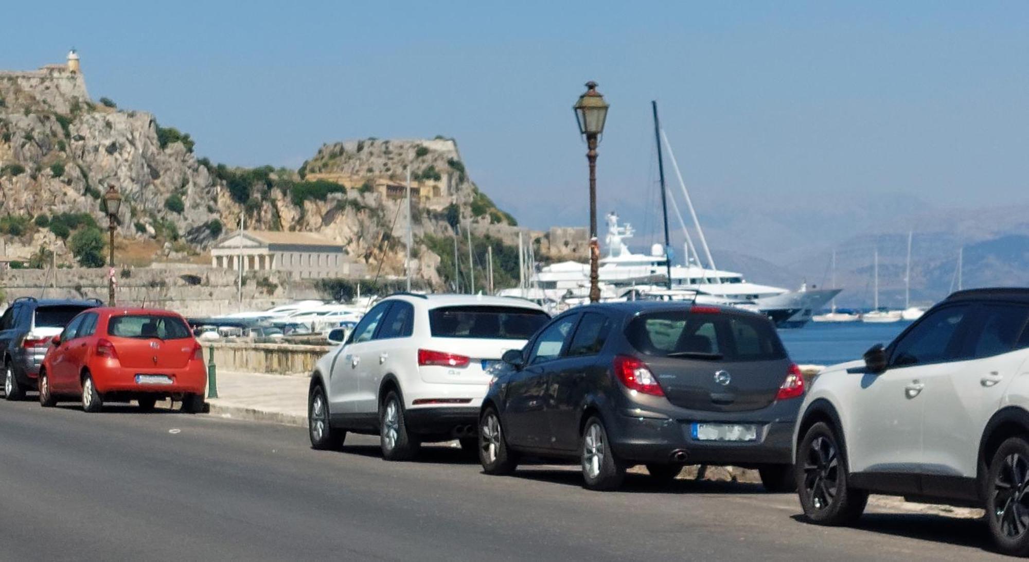 Aay- Best Corfu Town & Sea Apart 2Bedroom Renovated + Lift / Comfy&Design+Wifi Exterior foto